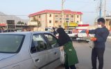 توزیع ماسک رایگان و تبرکات مهدوی در سالروز میلاد منجی عالم بشریت+تصاویر توزیع ماسک رایگان و تبرکات مهدوی در سالروز میلاد منجی عالم بشریت+تصاویر